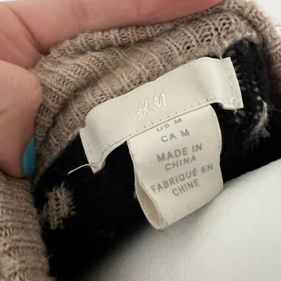 H&M | Tan & Black Polka Dot Mock Neck Slouchy Lounge Sweater - Picture 9 of 12
